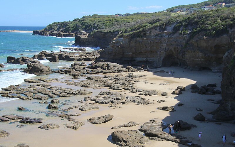 Caves Beach Low Tide